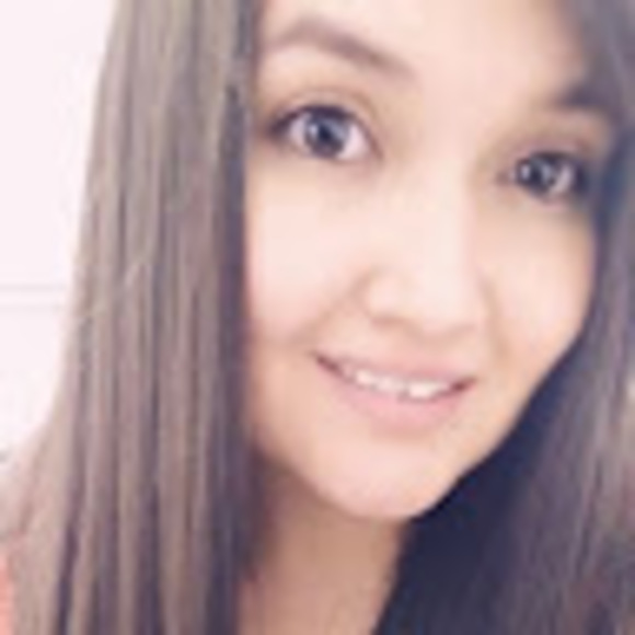 Meet your Posher, Joana - Picture 1 of 1
